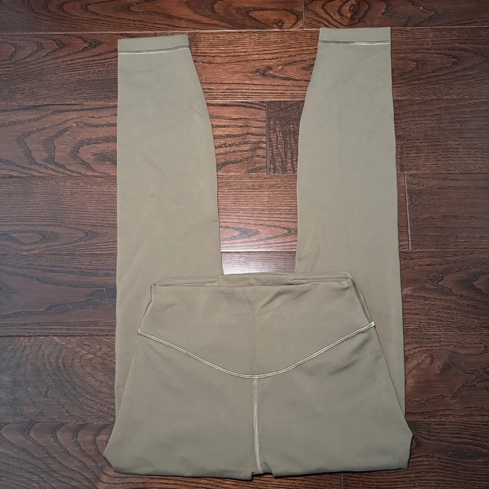 Lululemon wunder under smooth cover tight - Picture 5 of 7